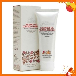 Sữa rửa mặt trắng da và chống lão hóa Rosanna Radiance Oil Control Cleanser 100g
