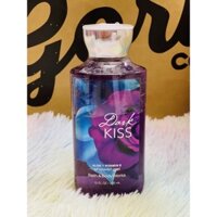 Sữa tắm Bath & Body Works Dark Kiss 295ml.