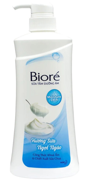 Sữa tắm Biore dưỡng ẩm mềm mịn 530g
