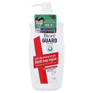 Sữa tắm Biore dưỡng chất bảo vệ từ trái cây 800g