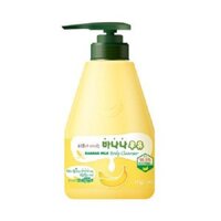 Sữa tắm chiết xuất từ sữa và tinh chất chuối ( Hàn Quốc)  Welcos banana milk body cleanser 560g