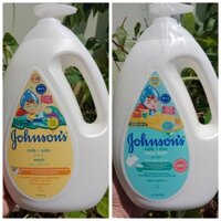 Sữa tắm chứa Sữa Gạo/Yến Mạch Johnson's Baby 1000ml