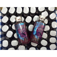 Sữa tắm Dark kiss BATH & BODY WORKS 295ml