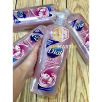 Sữa tắm Dial Silk & Magnolia 1035ml