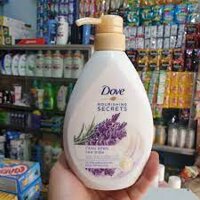 Sữa tắm Dove với chiết xuất hương thảo & tinh chất oải hương 527ml