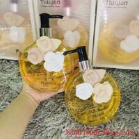 Sữa tắm dưỡng da hương nước hoa VALENTINO