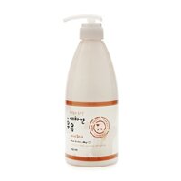 Sữa Tắm Dưỡng Trắng Da Welcos White Milk 740gr