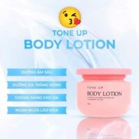 Sữa tắm Essence 500ml và kem body lotion dưỡng ẩm trắng da hương nước hoa