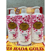 Sữa tắm hoa anh đào Double Rich Blooming Love 800g(mầu hồng)