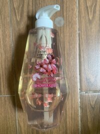 Sữa tắm hương hoa Avatar 750ml