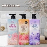 Sữa Tắm Hương Nước Hoa On The Body Hàn Quốc Chai 900ml