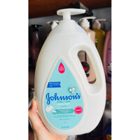 Sữa tắm Johnson's baby chứa sữa và gạo, thơm mát năng động 1000ml