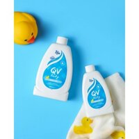 Sữa tắm QV Baby Bath Oil giảm khô chàm da và viêm da cơ địa cho bé 500ml