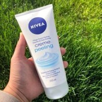 Sữa tắm tẩy da chết Nivea Creme Peeling