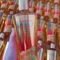 Sữa tắm Victoria