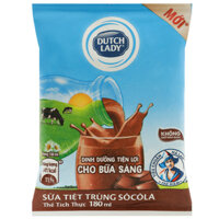 Sữa tiệt trùng hương socola Dutch Lady bịch 180ml