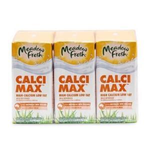 Sữa tươi Meadow Fresh tiệt trùng giàu canxi 1L