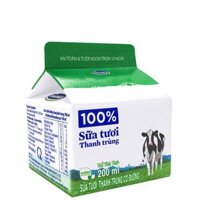 SỮA TƯƠI THANH TRÙNG VINAMILK 100% CÓ ĐƯỜNG – HỘP 200ML