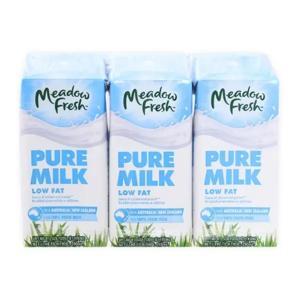 Sữa tươi tiệt trùng ít béo Meadow Fresh lốc 3 hộp x 250ml