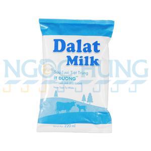 Sữa tươi tiệt trùng ít đường Dalat Milk bịch 220ml