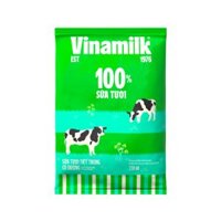 Sữa tươi tiệt trùng Vinamilk 100% Có đường Bịch 220ml