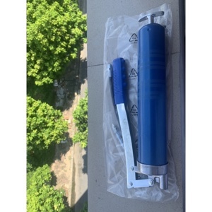 Súng bơm mỡ C-Mart L0028