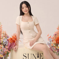 SUNIE® | MINA - Đầm Tweed cổ vuông tay ngắn dáng suông chữ A - phối charm đá pha lê -Design by Sunie