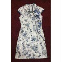 Sườn xám cách tân