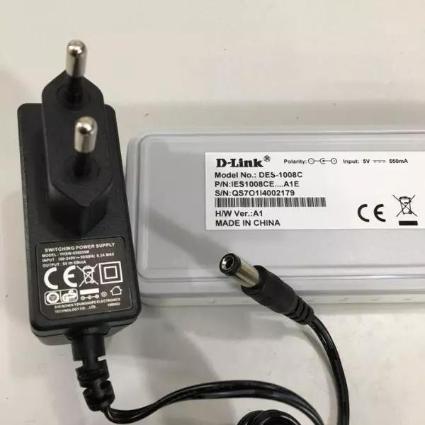 Switch D-Link DES-1008C - 8 port