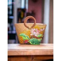 T𝑢́𝑖 𝐶𝑜̉ 𝐵𝑎̀𝑛𝑔 𝑐𝑎̂̀𝑚 𝑡𝑎𝑦 𝑡ℎ𝑖́𝑐ℎ ℎ𝑜̛̣𝑝 𝑚𝑎̣̆𝑐 𝑎́𝑜 𝑑𝑎̀𝑖, đ𝑖 𝑙𝑒̂̃ 𝑇𝑒̂́𝑡.