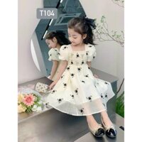 T104 váy trắng hoa đen dịu dàng cho bé gái