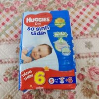 Tã dán Huggies