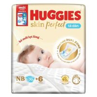 Tã dán lọt lòng Huggies Skin Perfect (Newborn, dưới 5kg, 70 miếng) (giao bao bì ngẫu nhiên)