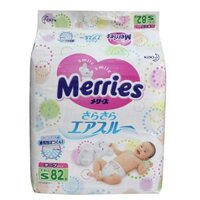 Tã dán Merries S82 nội địa