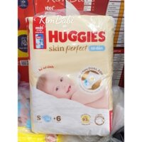 Tã dán sơ sinh Huggies S54+6 miếng Skin Perfect mới (4-8kg)