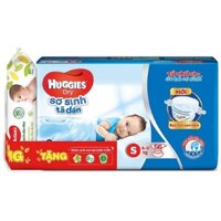 Tã dán sơ sinh Huggies S56 tặng khăn ướt