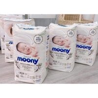 Tã Newborn (<5kg) Moony Natural nội địa Nhật