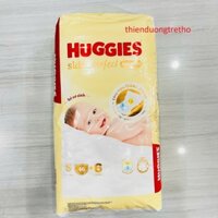Tã Quần Huggies Size S46 + 6 Miếng mẫu mới skincare Cho Bé 4-8kg {mẫu mới 52 miếng}