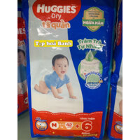 Tã Quần/ Tã em bé Huggies Size M  (Cho bé 6-11kg) Mẫu thay đổi