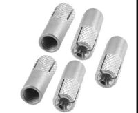 Tắc kê đạn 8 ly