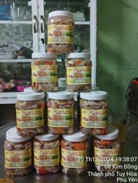 Tai mui heo chua ngọt hủ 1 kg