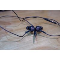 Tai nghe AKG Samsung Galaxy Note 9 Hàng Samsung Việt Nam tặng kèm 2 núm tai nghe cao cấp