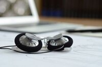 Tai nghe chụp tai có dây Koss KSC75