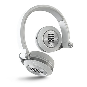 Tai nghe JBL Synchros E40BT
