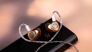 Tai nghe Oriolus Isabellae