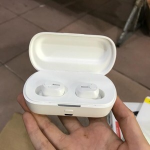 Tai nghe True Wireless Baseus W01