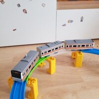 TAKARA TOMY PLARAIL SHINKANSEN