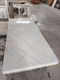 Tấm nhựa PVC vân đá bóng kính giá rẻ dễ thi công