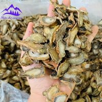 Tam thất bắc Hà Giang thái lát sấy khô từ tam thấy tươi củ già. Củ tam thất hoang nguyên chất nghiền bôt, ngâm mật ong