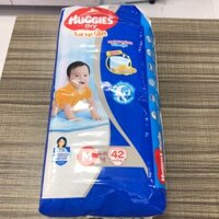 (TẶNG 4 MIẾNG) Tã Quần Huggies Size M42, L38, XL34.